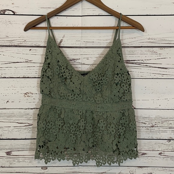 Abercrombie & Fitch Tops - Abercrombie & Fitch L Green Lace Tank Top w/ Adjustable Straps